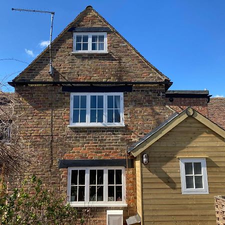 Beautiful 500 Year Old Listed Kentish Cottage Wingham エクステリア 写真