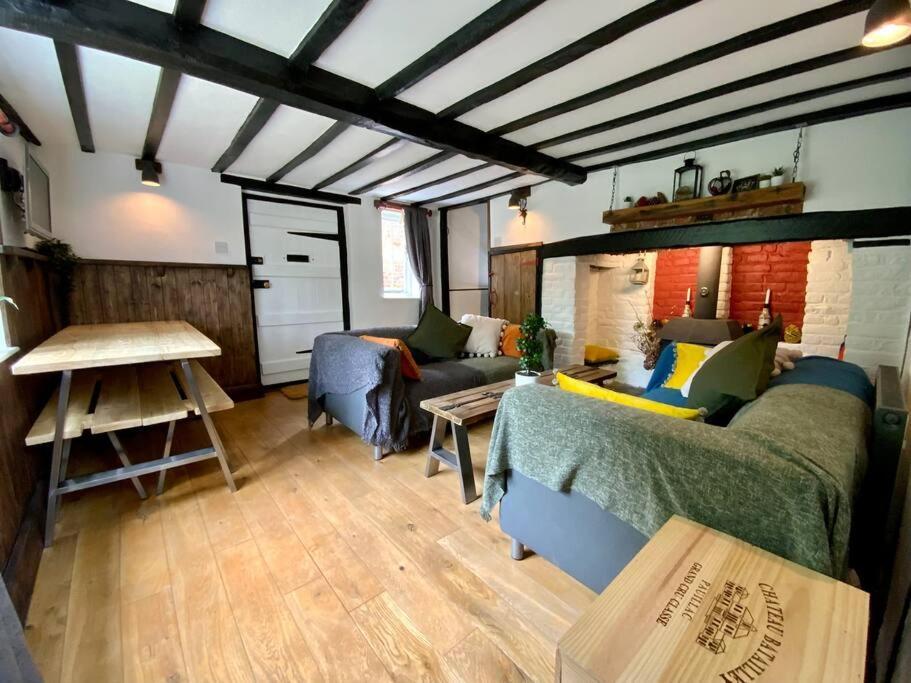 Beautiful 500 Year Old Listed Kentish Cottage Wingham エクステリア 写真