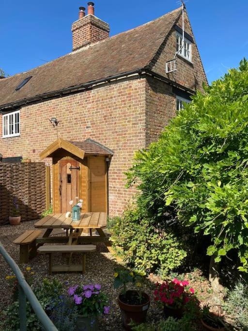 Beautiful 500 Year Old Listed Kentish Cottage Wingham エクステリア 写真